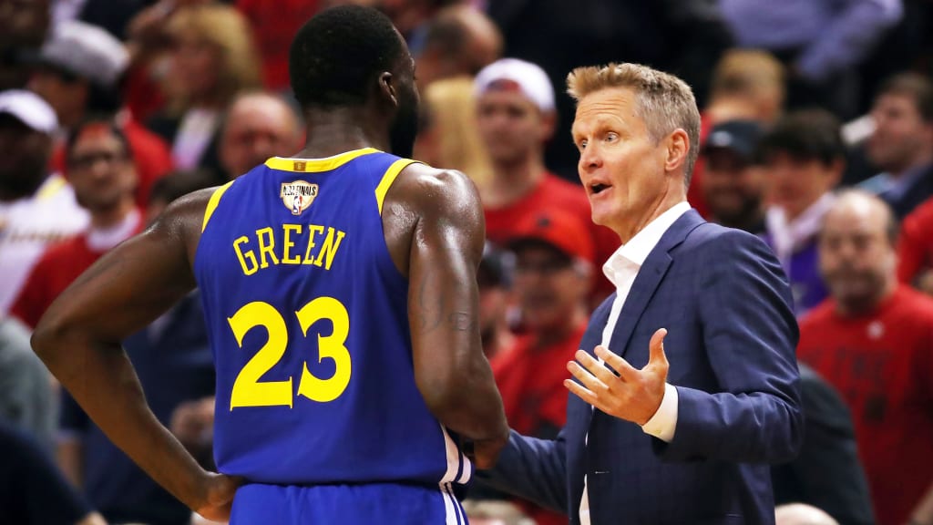 After Draymond Green Punched a Teammate, Golden State Warriors Coach ...