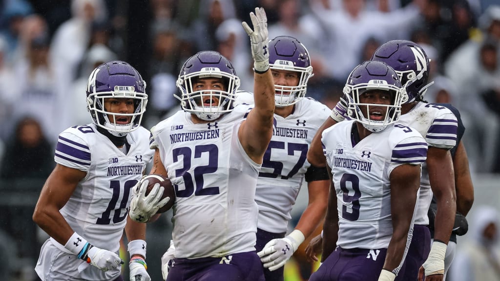 LOOK: Northwestern players recreate Sports Illustrated cover