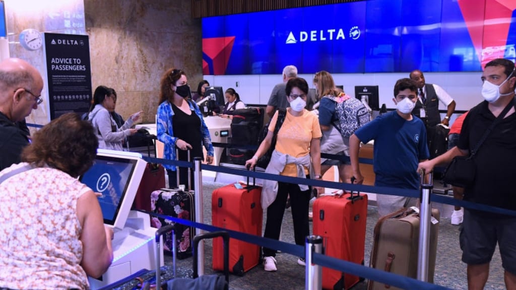En medio de miles de vuelos cancelados y retrasados, Delta ha resuelto la peor parte de los viajes.  es lo mejor que he visto