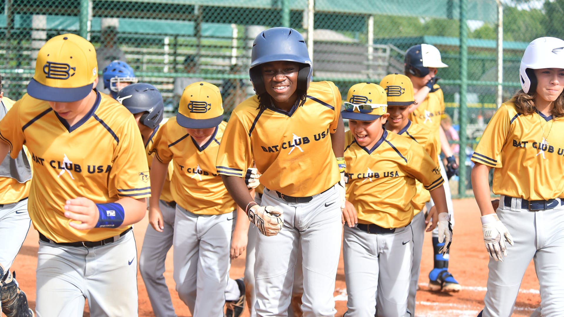 How 2 Boyhood Friends Brought the Netflix Model to Baseball Equipment |  Inc.com