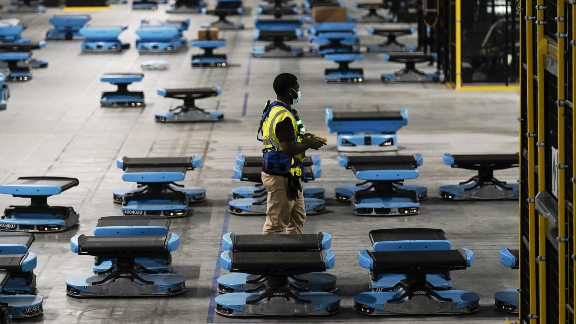 2022 Will Be the Year of the Worker. Here's Why It Will Also Be the Year of the Robot