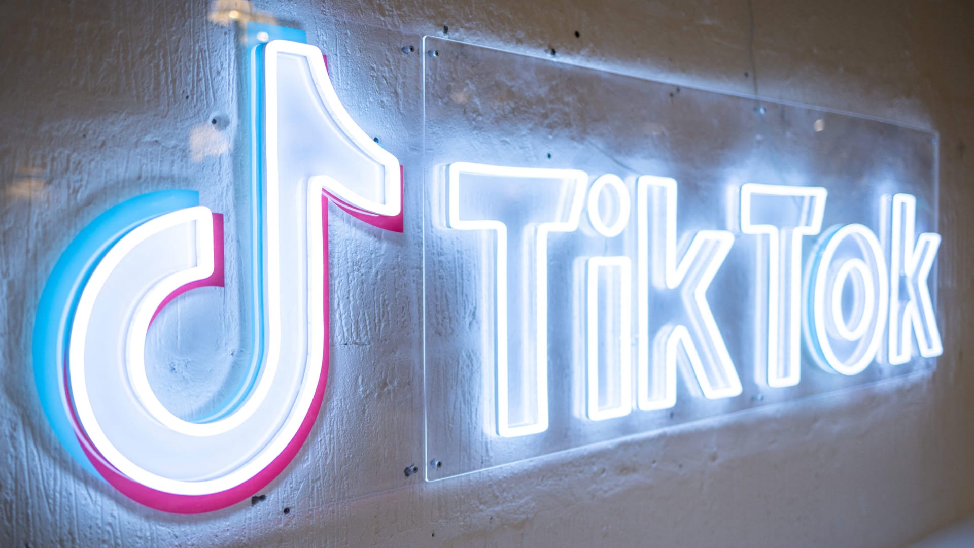 Not Sure How Your Business Will Fit on TikTok? Start With These Trends