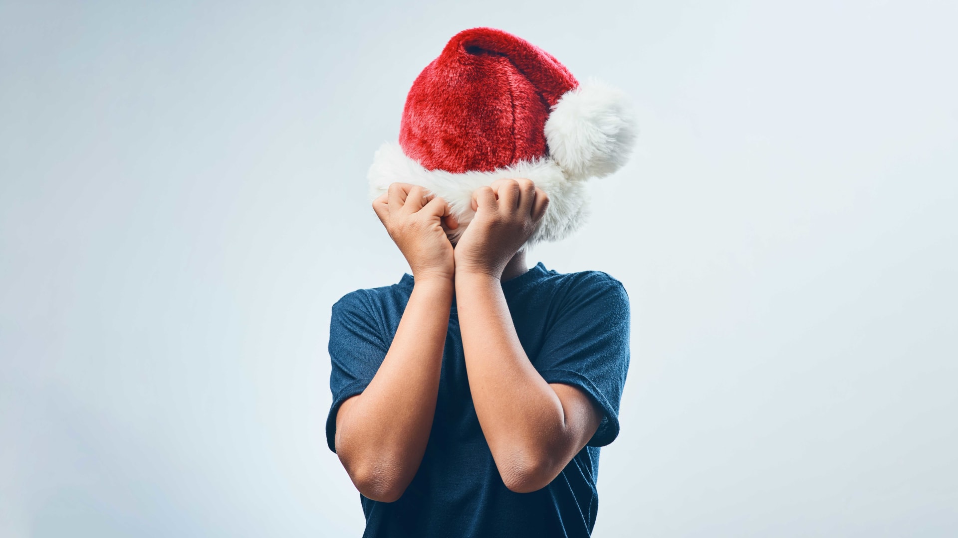 Why on Earth Are You Punishing Your Employees With a Digital Holiday Party?