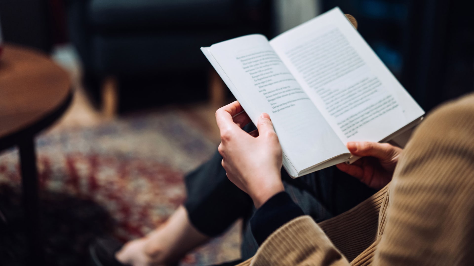 Reading Just 1.5 Books a Month Will Put You in an Elite Category of Super-Achievers