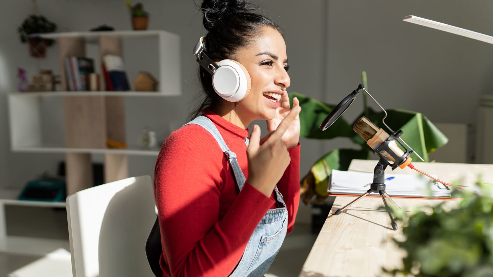 4 Non-Negotiables for Starting a Successful Podcast