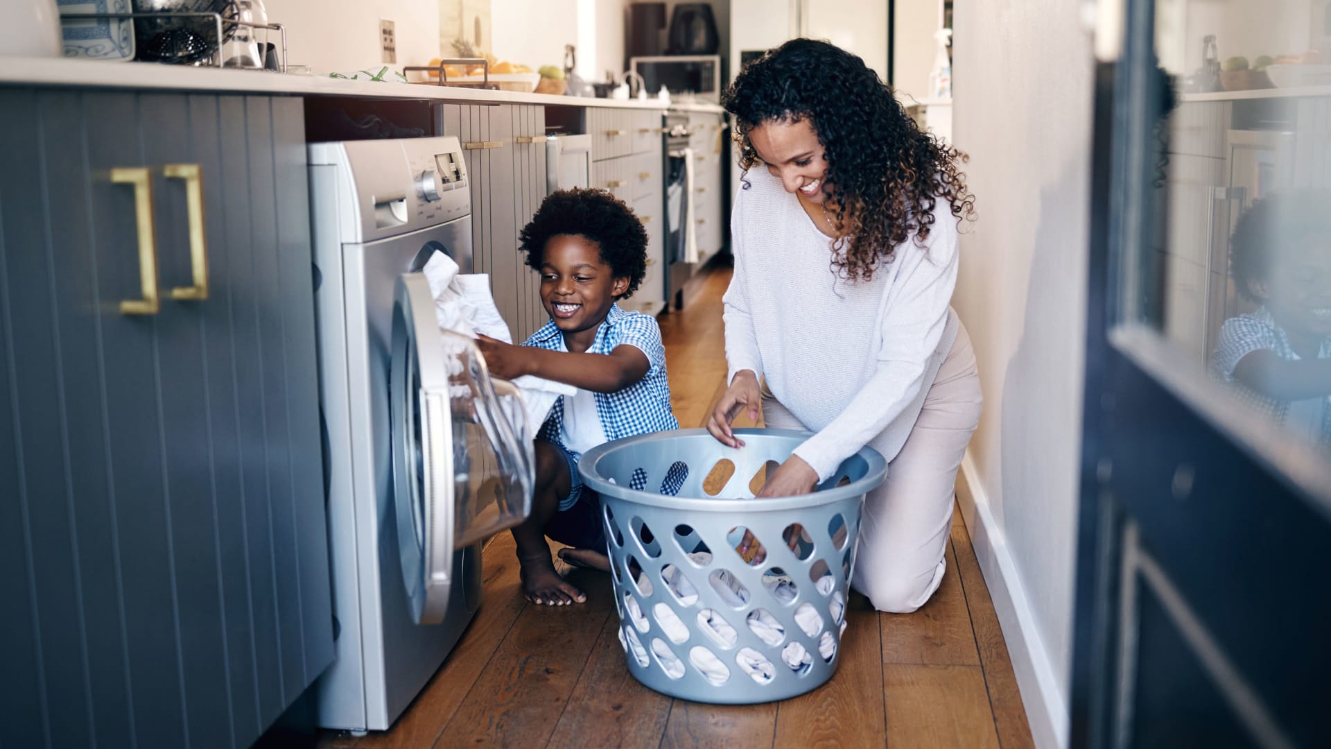 Kids Who Do Chores Are More Successful Adults, According to Science. (There's Just 1 Catch)