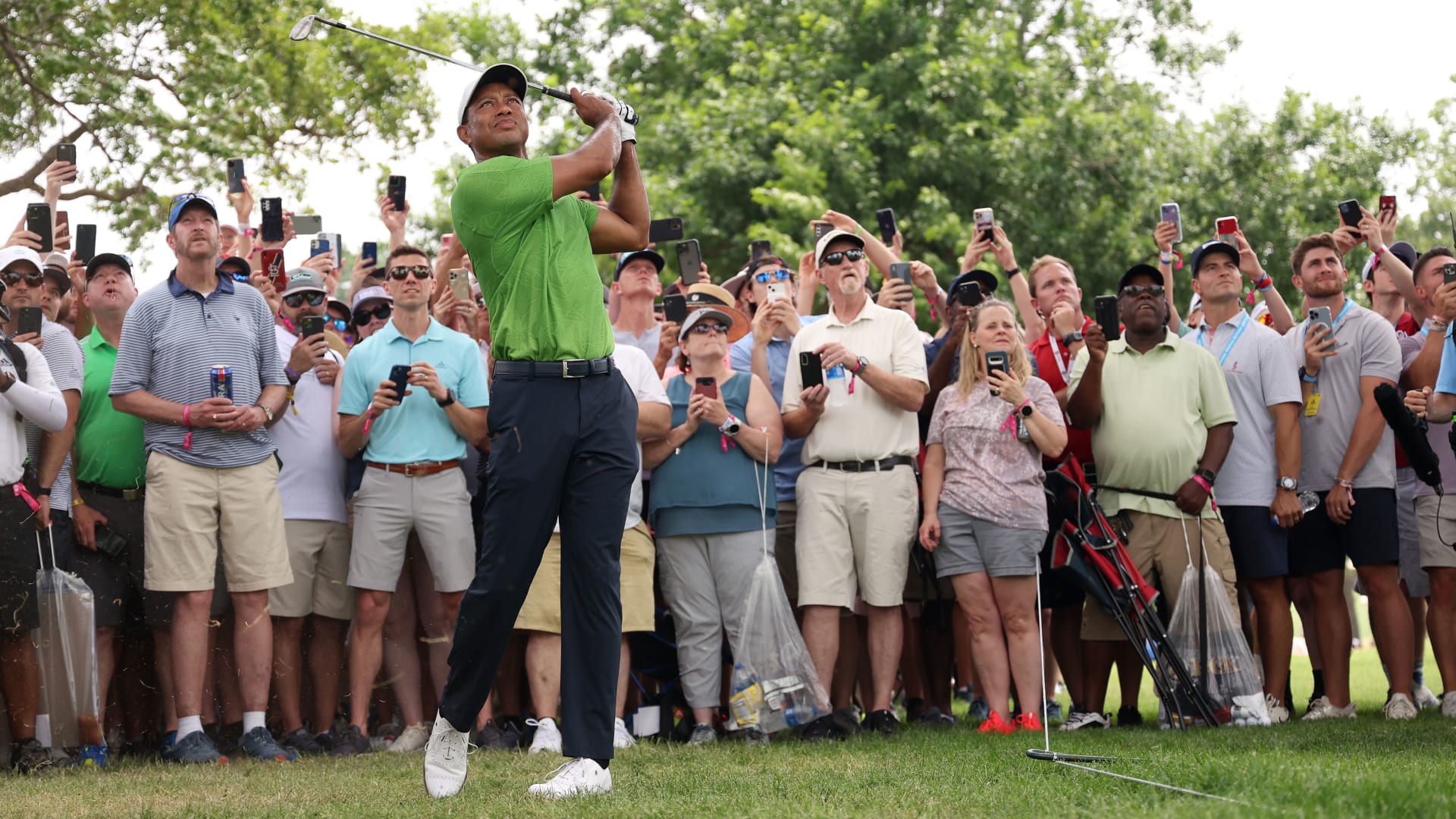 Tiger Woods on the first hole during the second round of the 2022 PGA Championship on May 20, 2022 in Tulsa, Oklahoma.