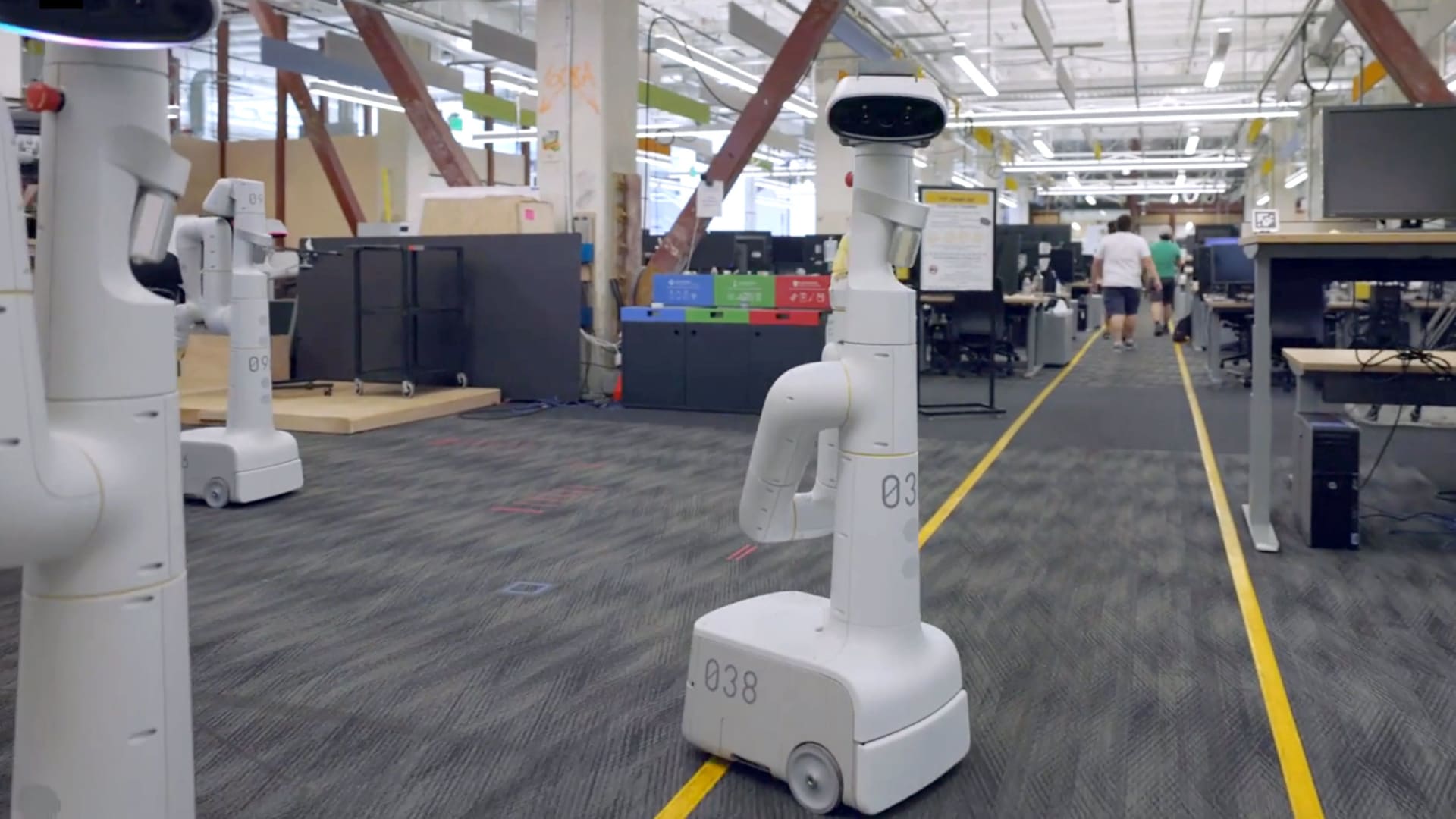 Google's robots are made by the startup Everyday Robots.