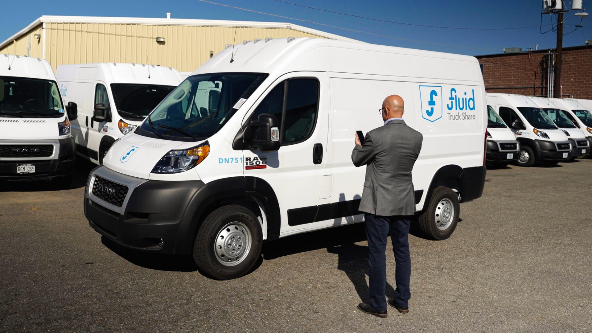 How a Search for a Bow Tie Turned Into a $65 Million Truck-Sharing Company