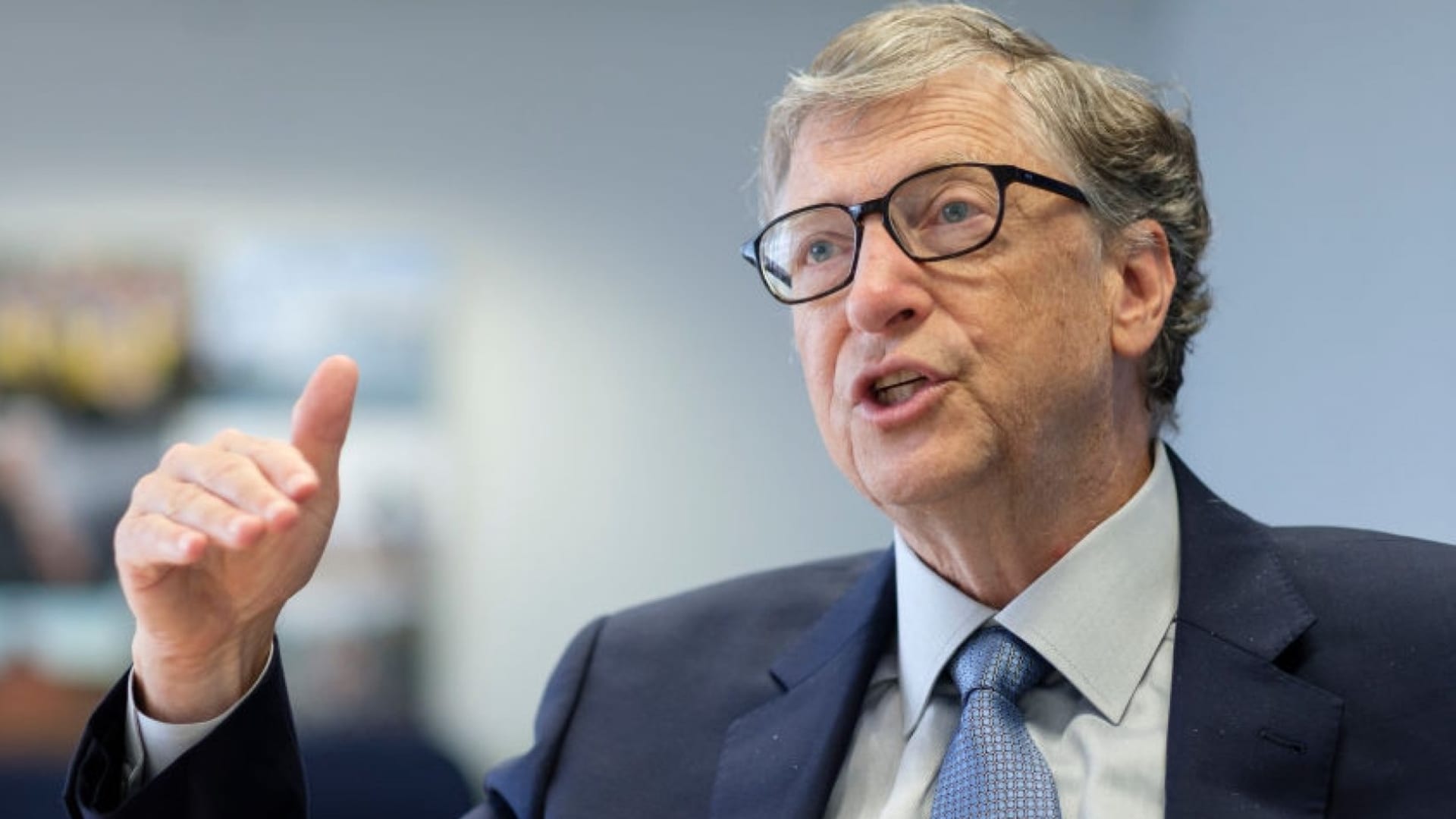 According to Bill Gates, Asking These 2 Questions Will Make You a Better Leader