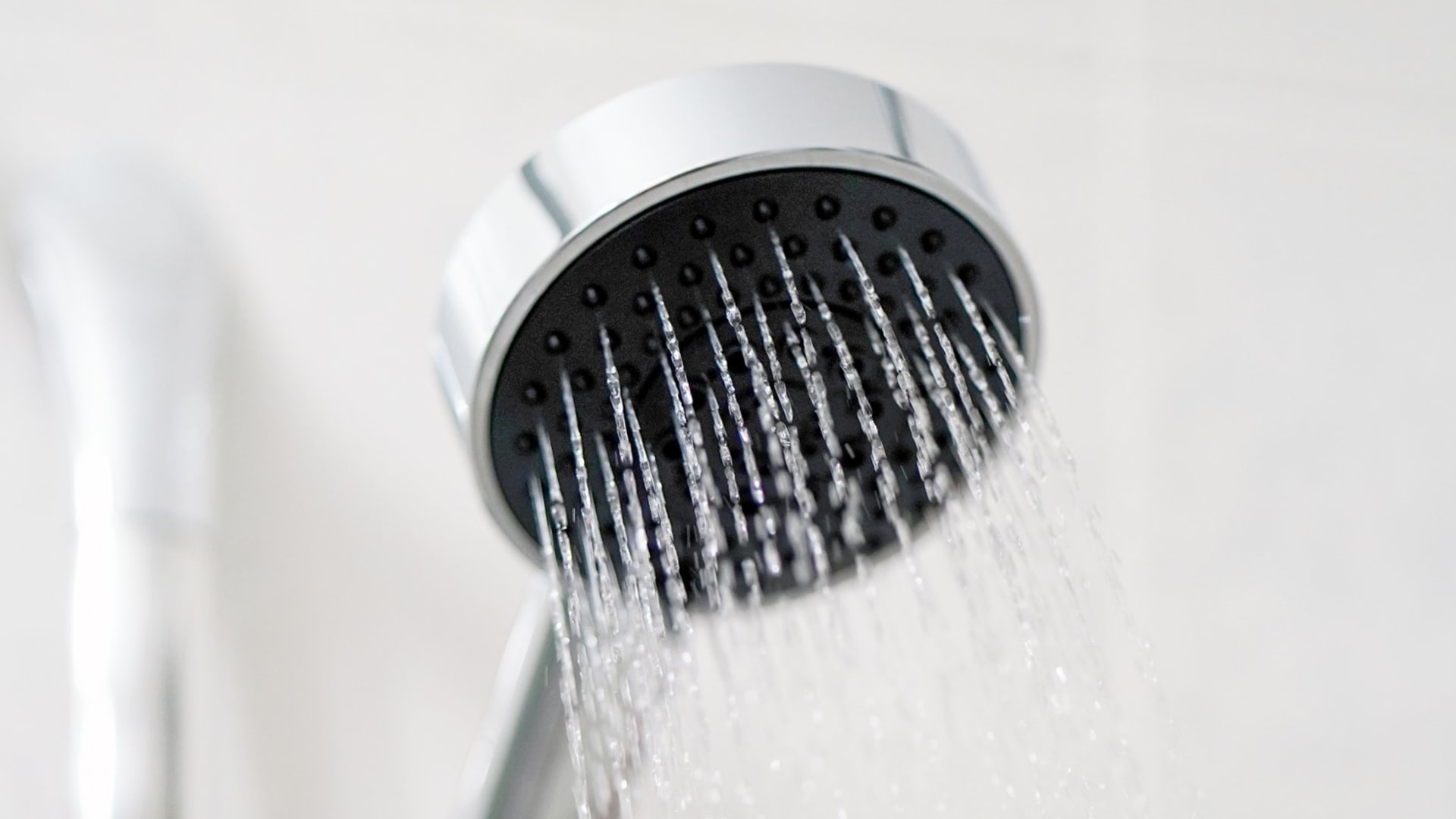 Why Cold Showers Can Make You More Productive