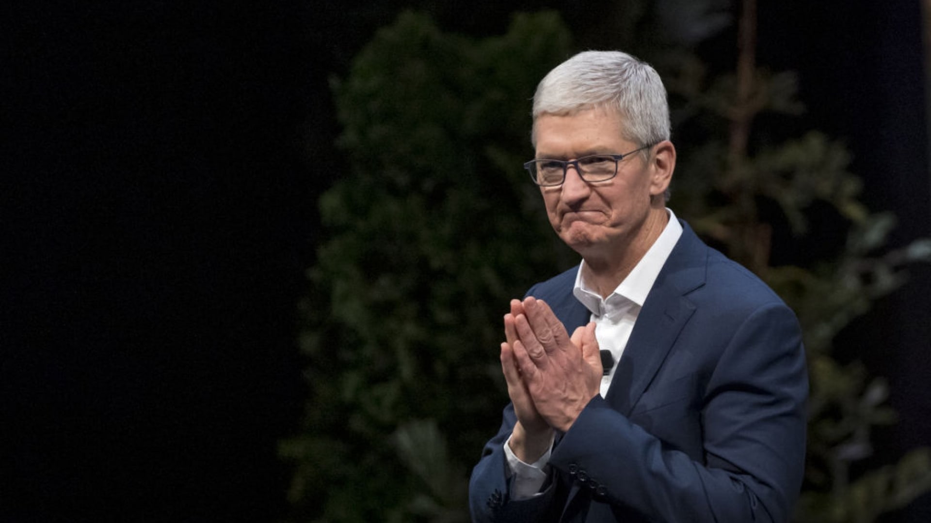 The Unconventional 7-Word Principle Tim Cook Says Every Leader Must Follow