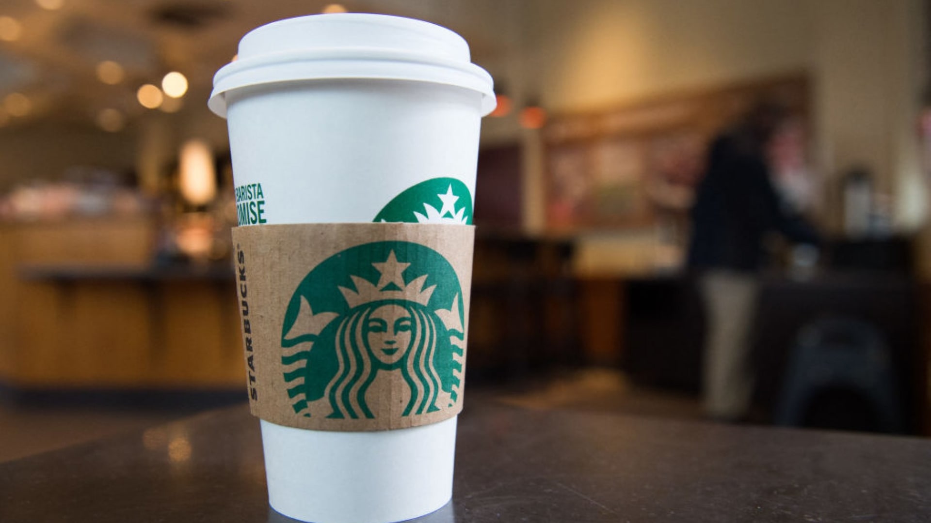 Starbucks Just Made a Huge Announcement That Will Completely Change the Way It Does Business. You'll Either Love It or Hate It