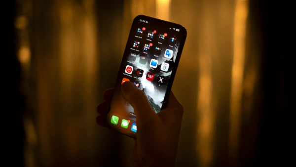 Latest 2025 iphone ios