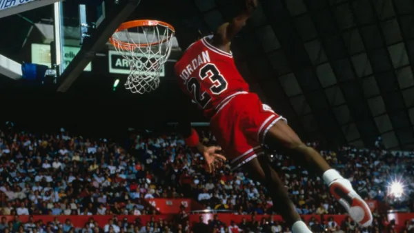 How Michael Jordan's Trainer Used Emotional Intelligence to Help Him ...