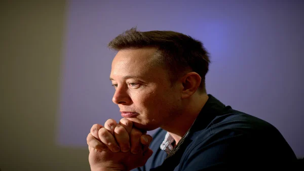 3 Things Elon Musk Just Said in an Interview with Bill Maher That Should Worry Everyone
